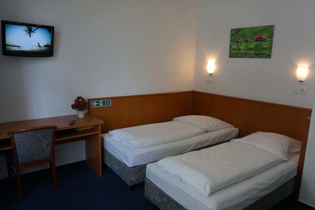 Itm Hotel Oase 汉堡 客房 照片